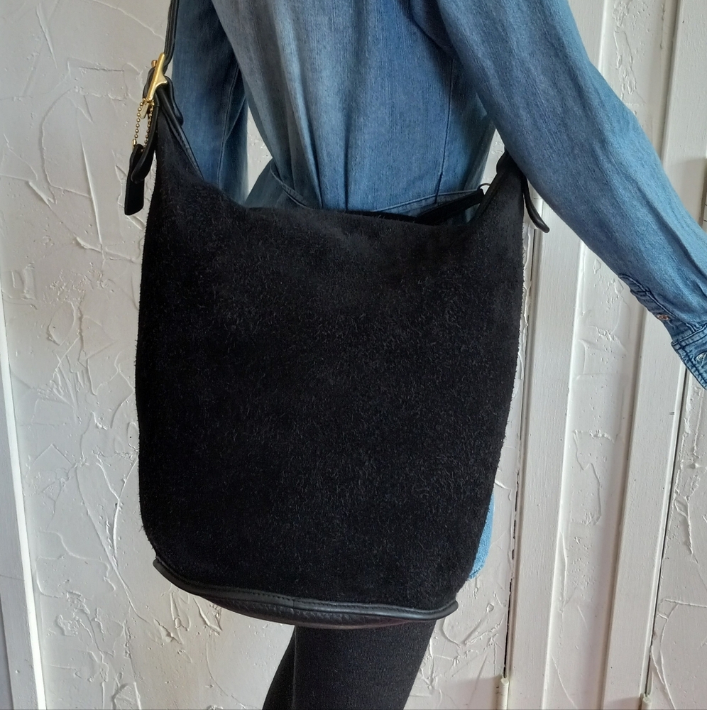 Coach Berkeley Duffle Sac in Black Suede 9010, Ruff-Out